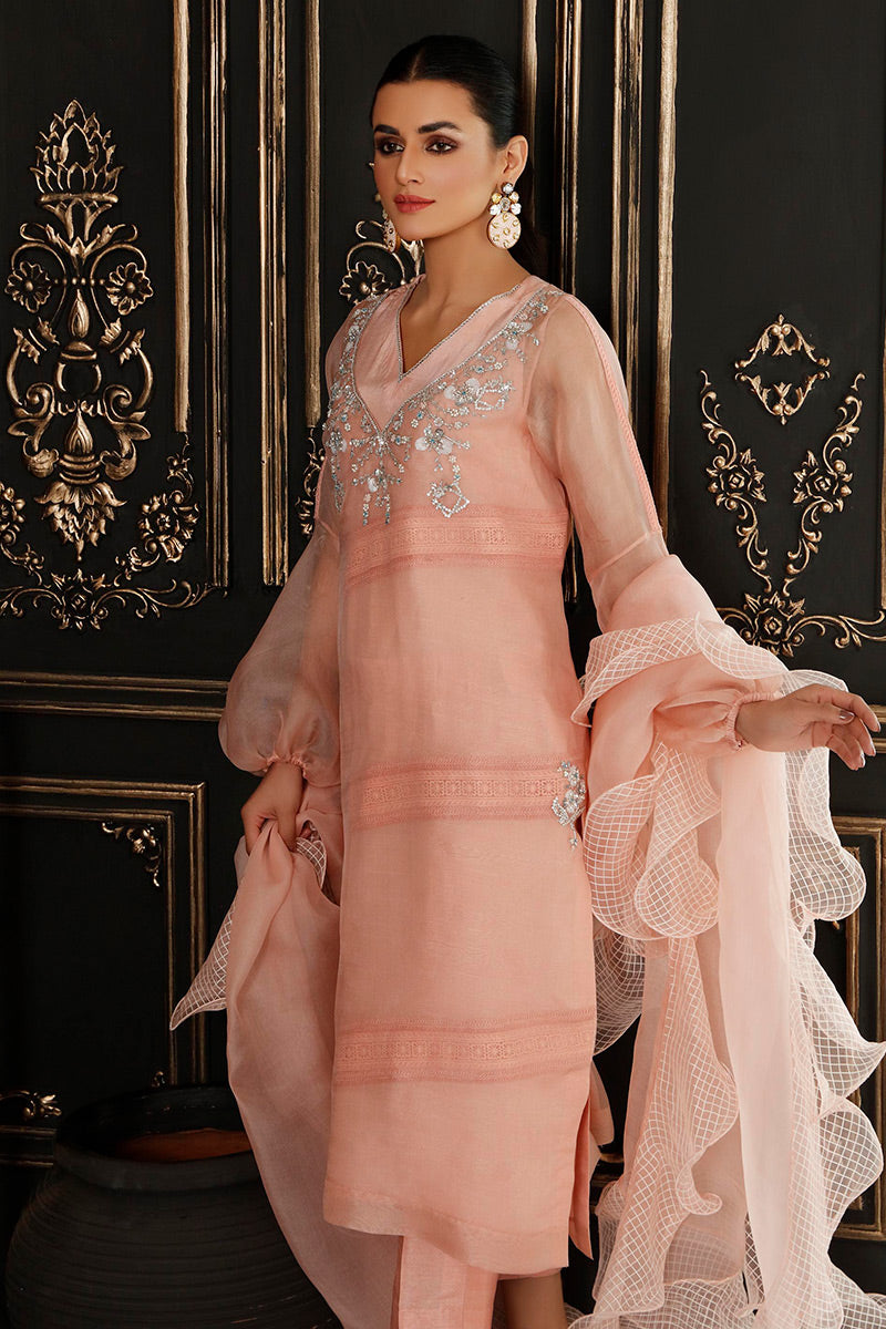 Peach Fantasy